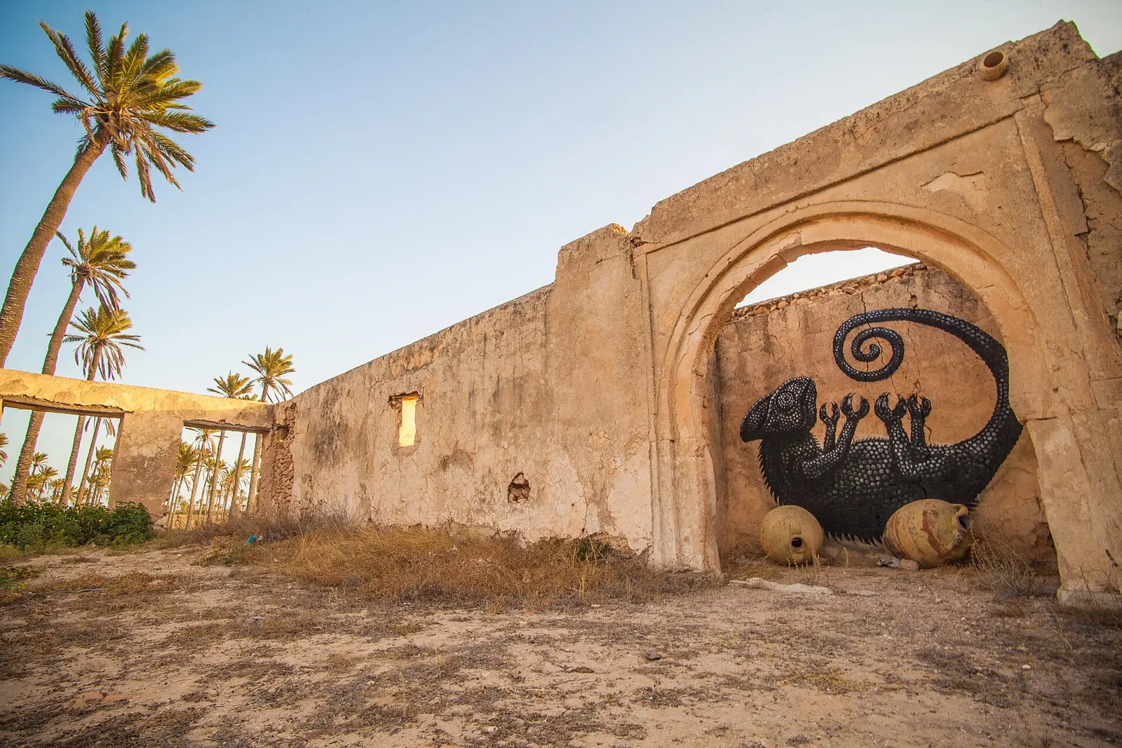 جدارية الحرباء للفنان روا